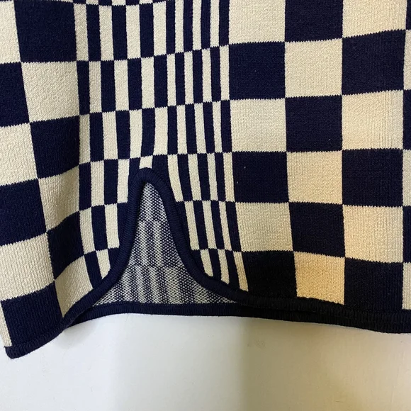 Urban Outfitters Black and‎ White Checkered Mini Skirt - Picture 5 of 8